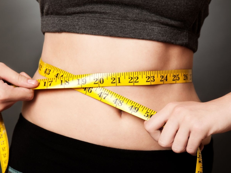 Come dimagrire in modo sano con gli integratori